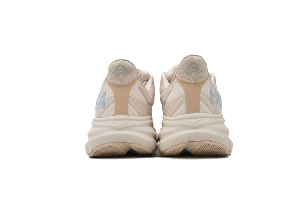 HOKA Clifton 9 'Shifting Sand'