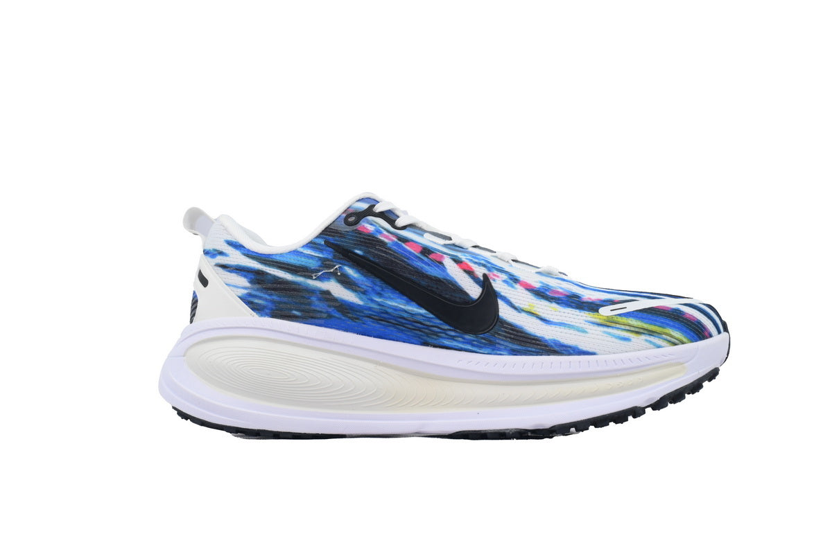 Nike Vomero 18 SE 'Light Trails Pack'
