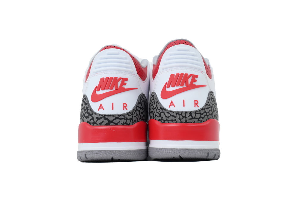 Air Jordan 3 OG “Fire Red”