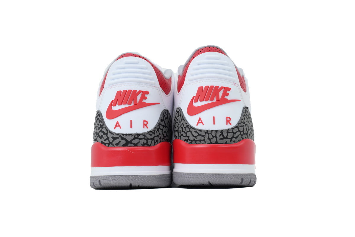 Air Jordan 3 OG “Fire Red”