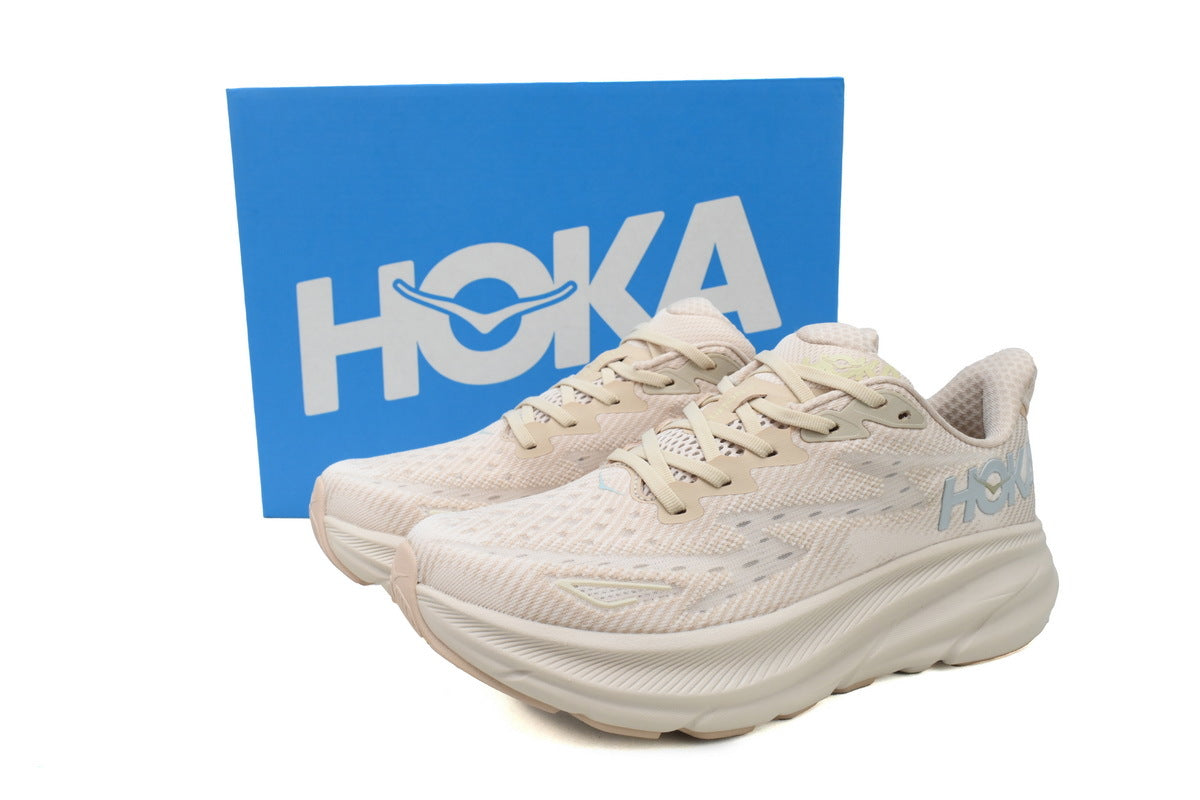 HOKA Clifton 9 'Shifting Sand'