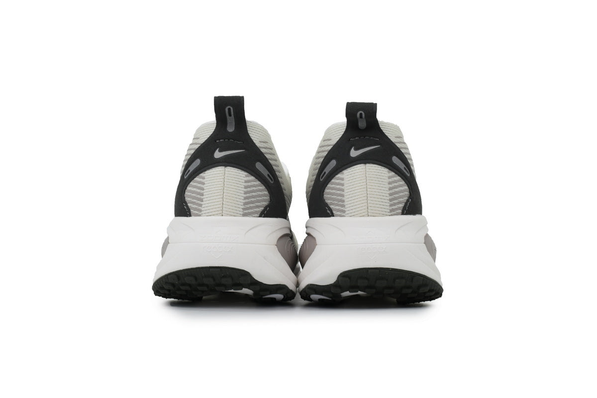 Nike Vomero 18 'Run Pack'
