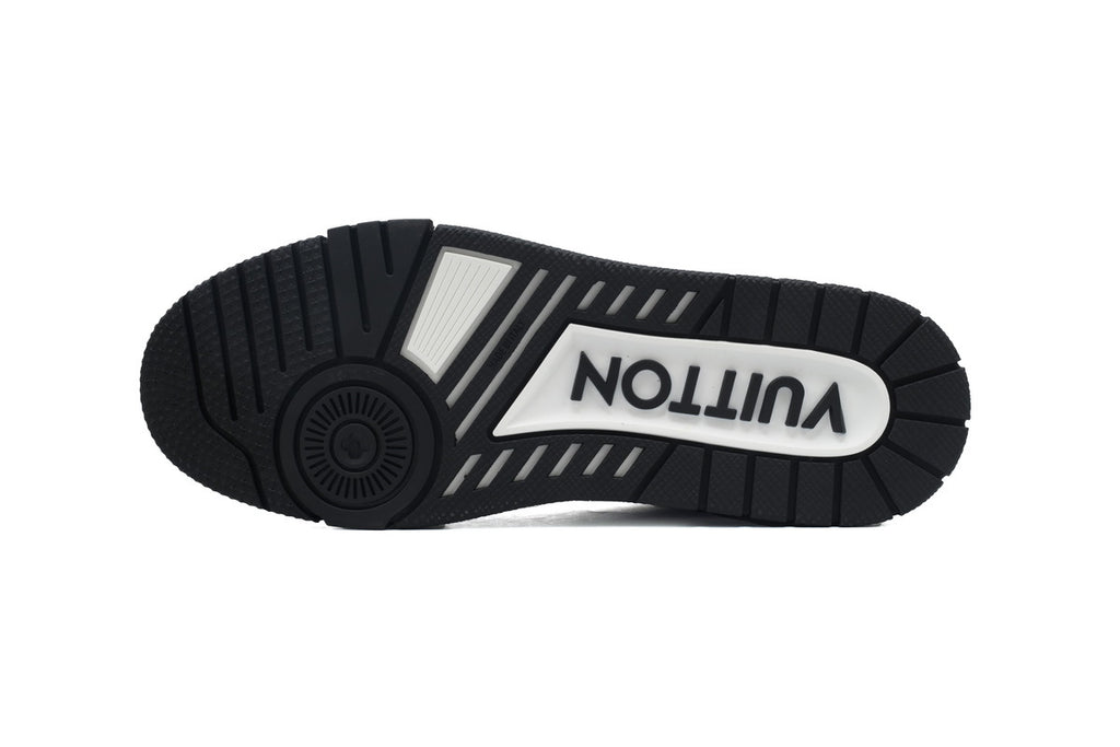 Louis Vuitton Trainer Black White
