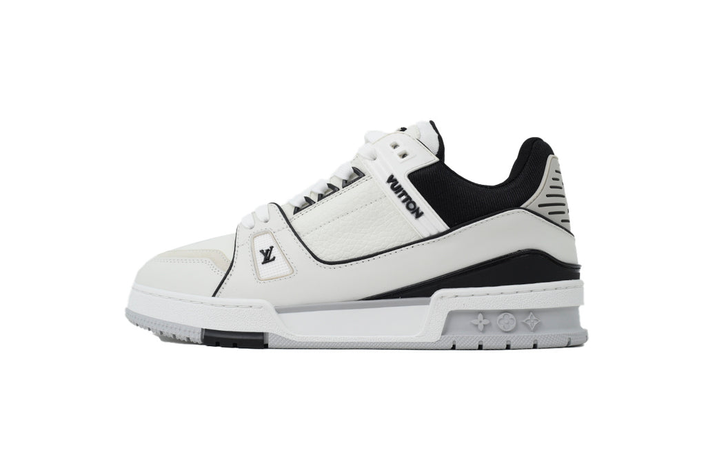 Louis Vuitton Trainer New 'Black White'