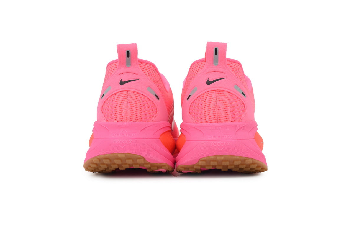 Nike Wmns Vomero 18 'Digital Pink'