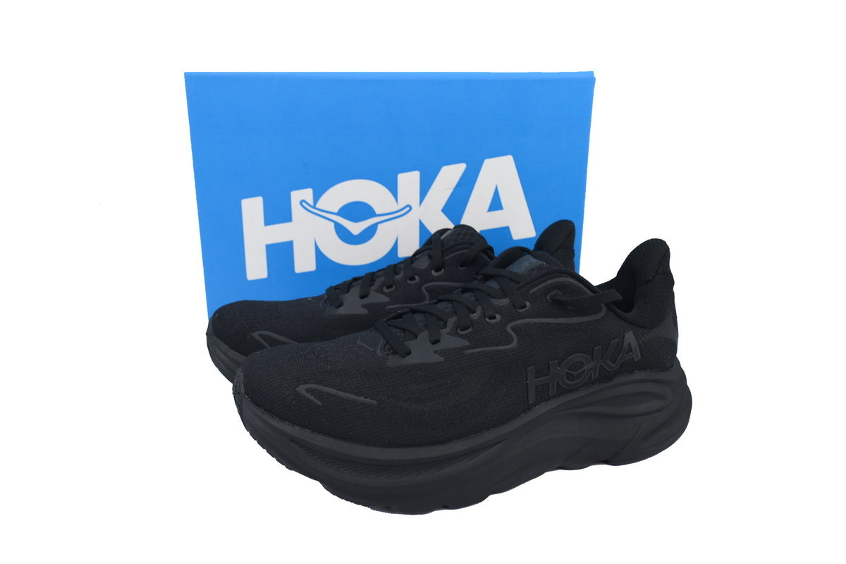 HOKA Clifton 10 'Triple Black'
