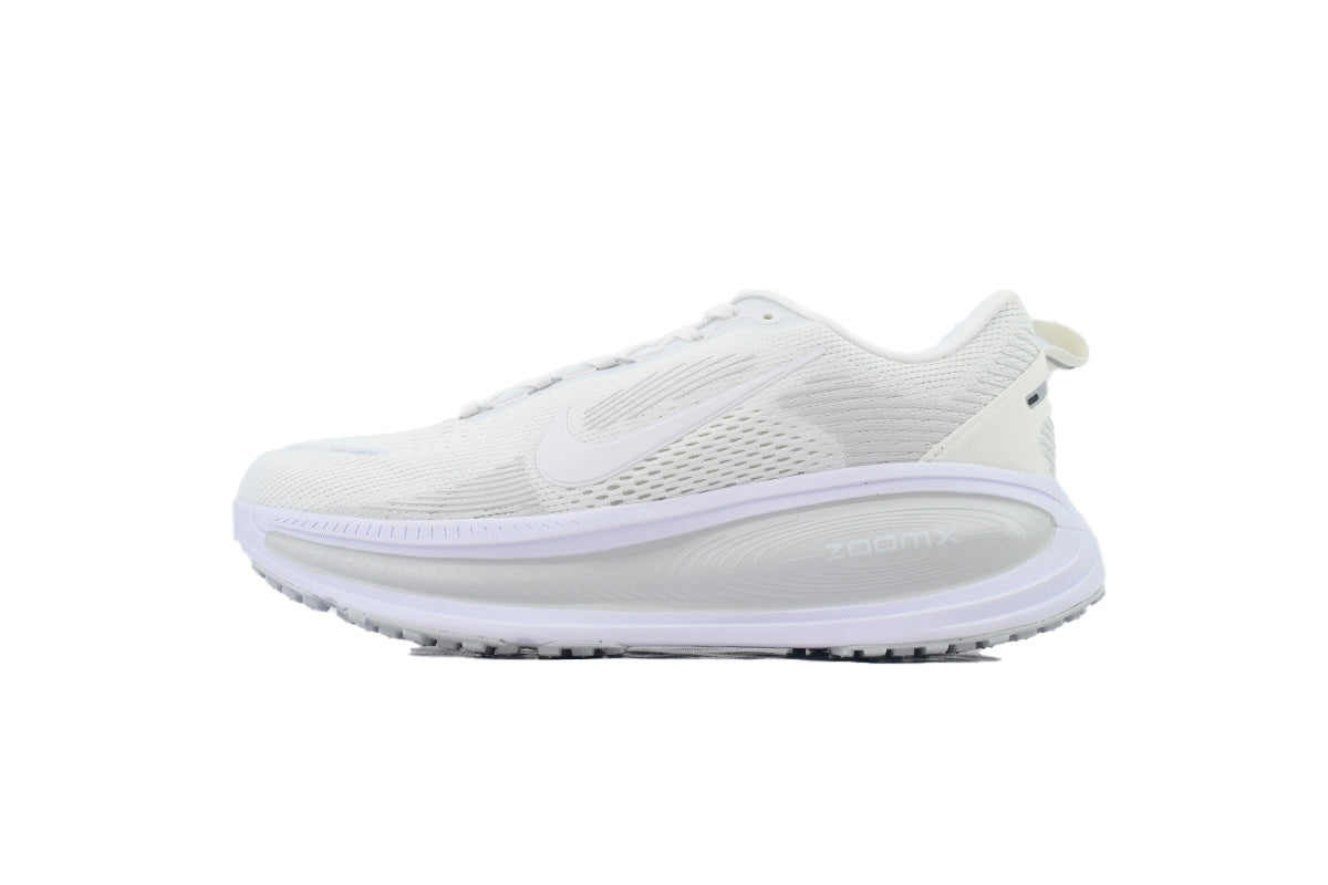 Nike Vomero 18 'White Photon Dust'
