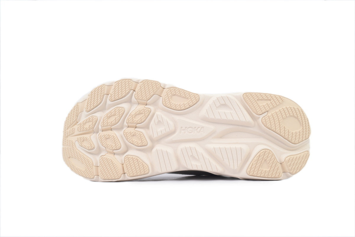 HOKA Wmns Clifton 10 'Vanilla Birch'