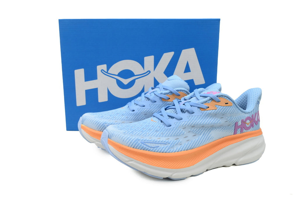 HOKA Clifton 9 'Airy Blue'