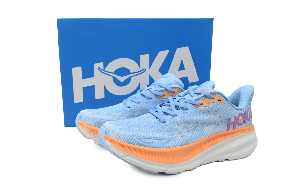 HOKA Clifton 9 'Airy Blue'