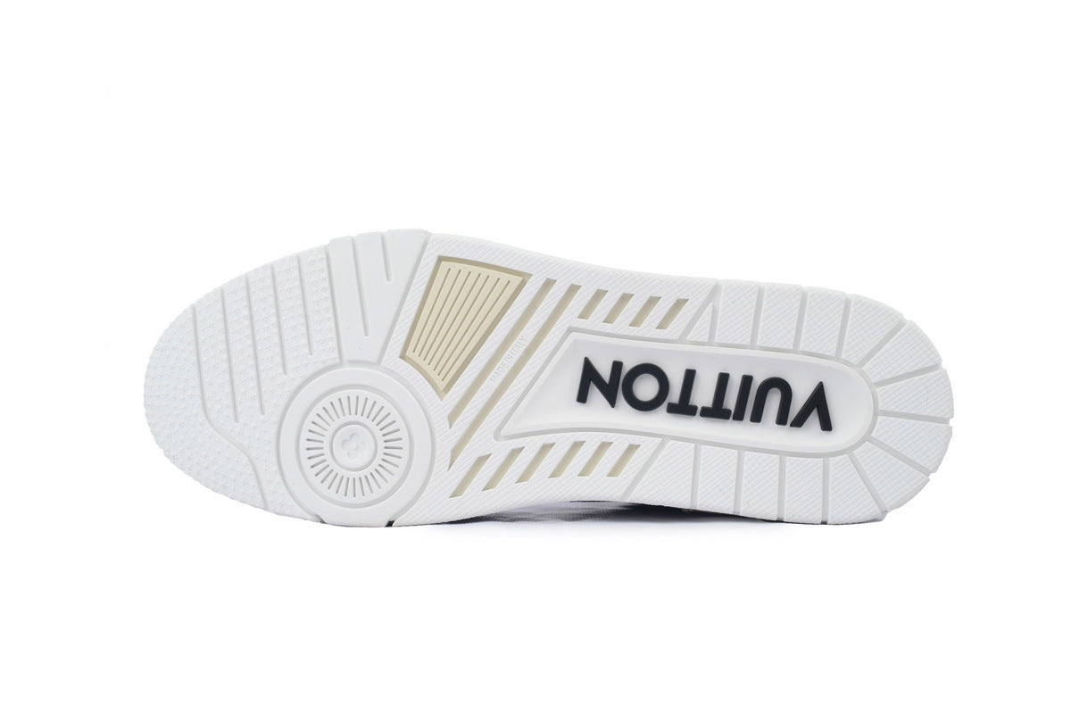 Louis Vuitton Trainer Murakami Takashi White