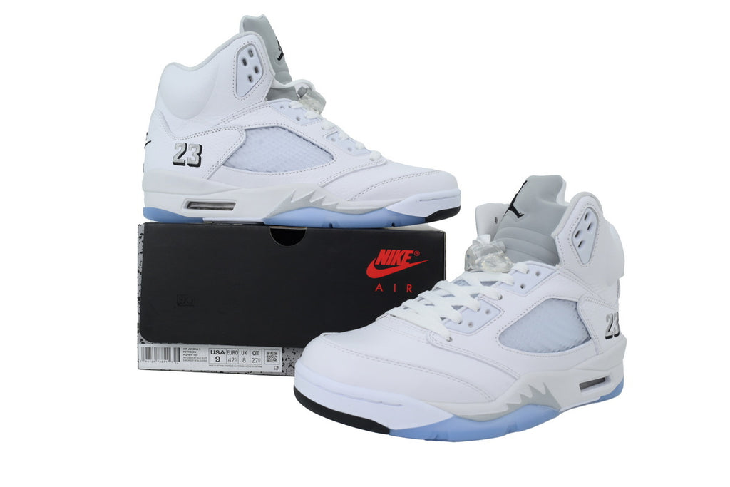 Air Jordan 5 Retro 'White Metallic' 2026