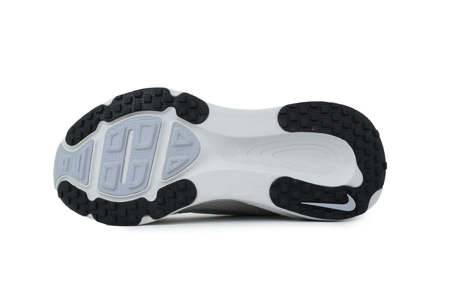 Nike Vomero 18 Grey