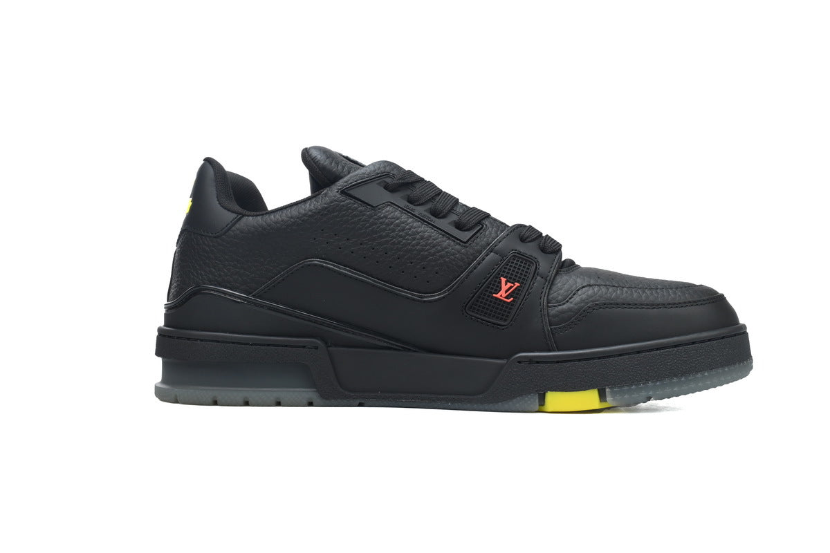 Louis Vuitton Trainer Black litchi grain