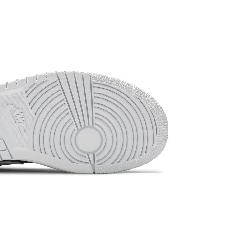 Air-Jordan-1-Low-Panda-W-9