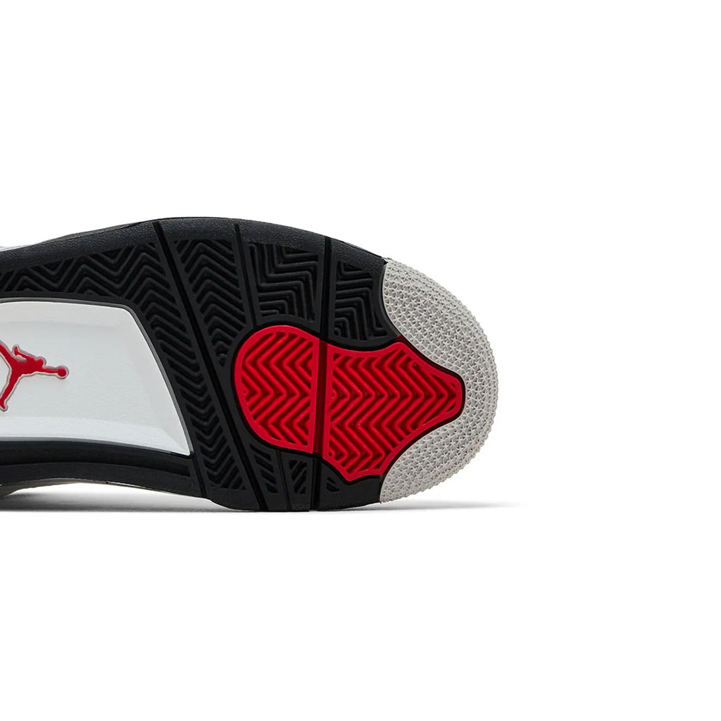 Air-Jordan-4-Retro-White-Cement-GS-(2025)-8