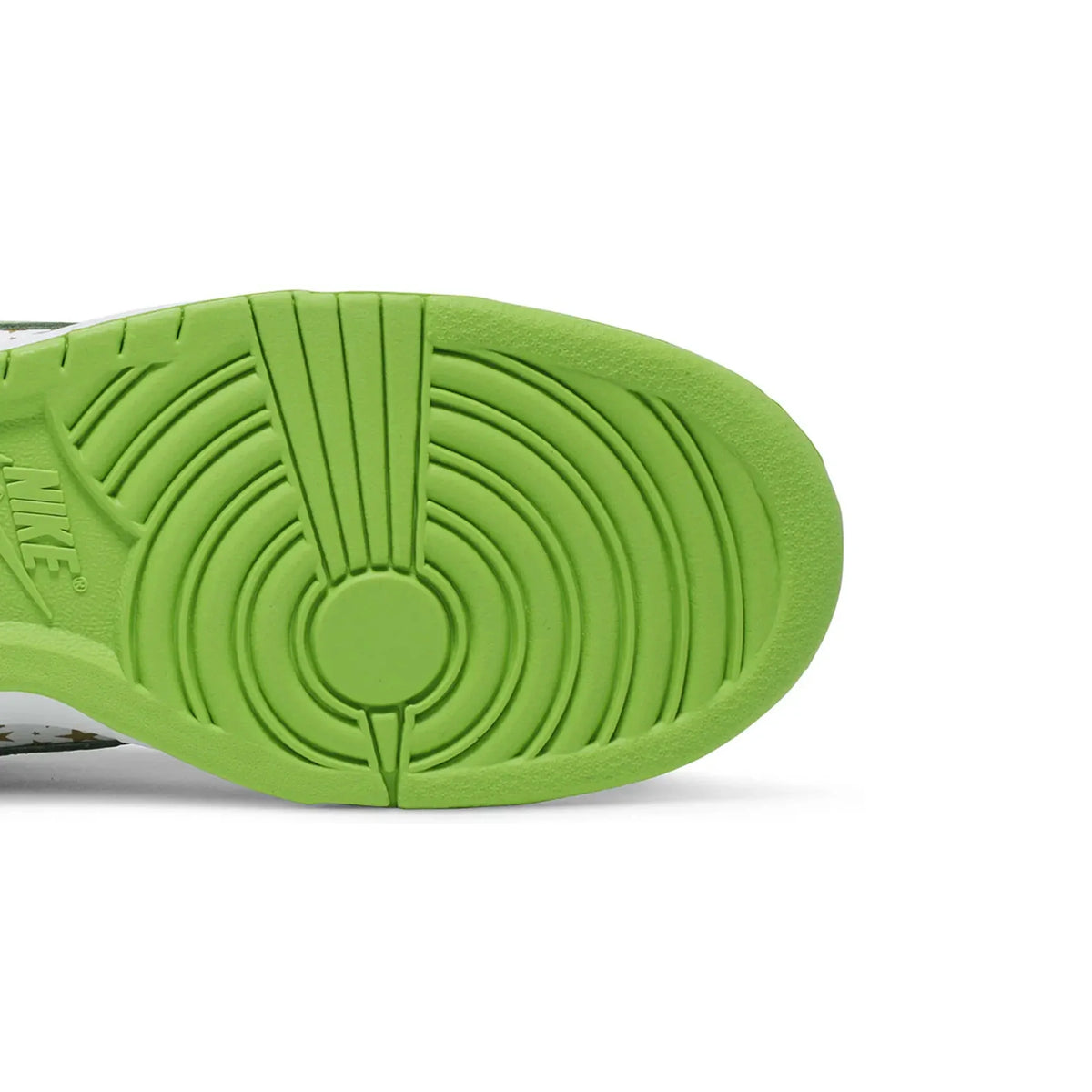 nike_sb_dunk_low_supreme_stars_mean_green_2021_7