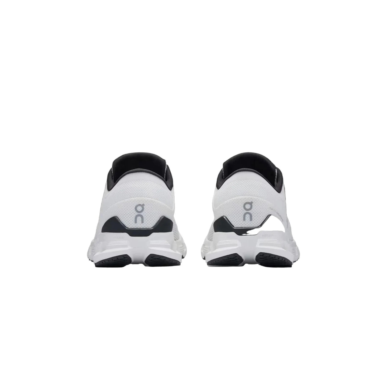 on_running_cloud_x_4_ivory_black_womens_4