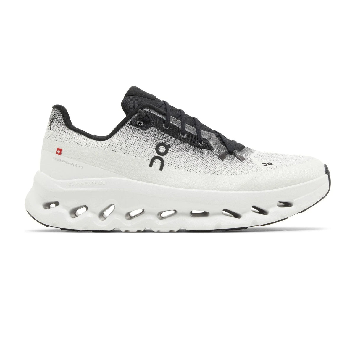 on_running_cloudtilt_black_ivory_2024_1