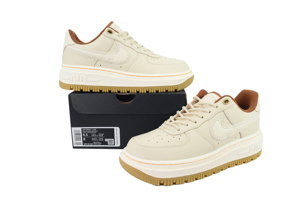Nike Air Force 1 Luxe  'Pecan'