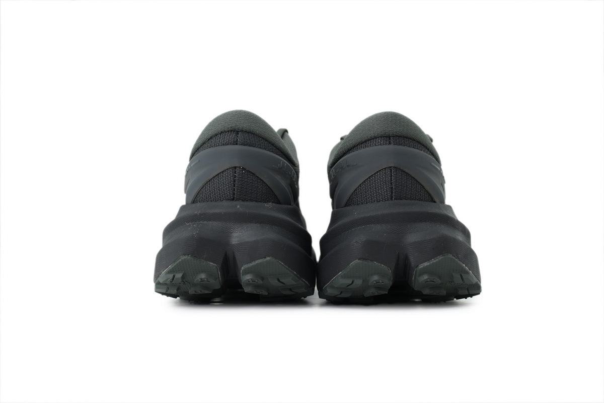 Hoka Mafate "Meteorite/Rosin"
