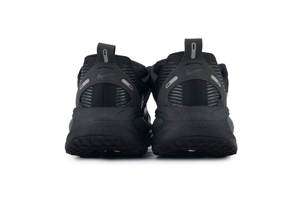 Nike Vomero 18 'Triple Black'