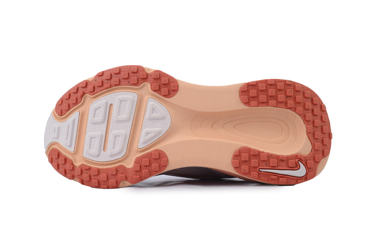 Nike Vomero 18 'Light Orange'