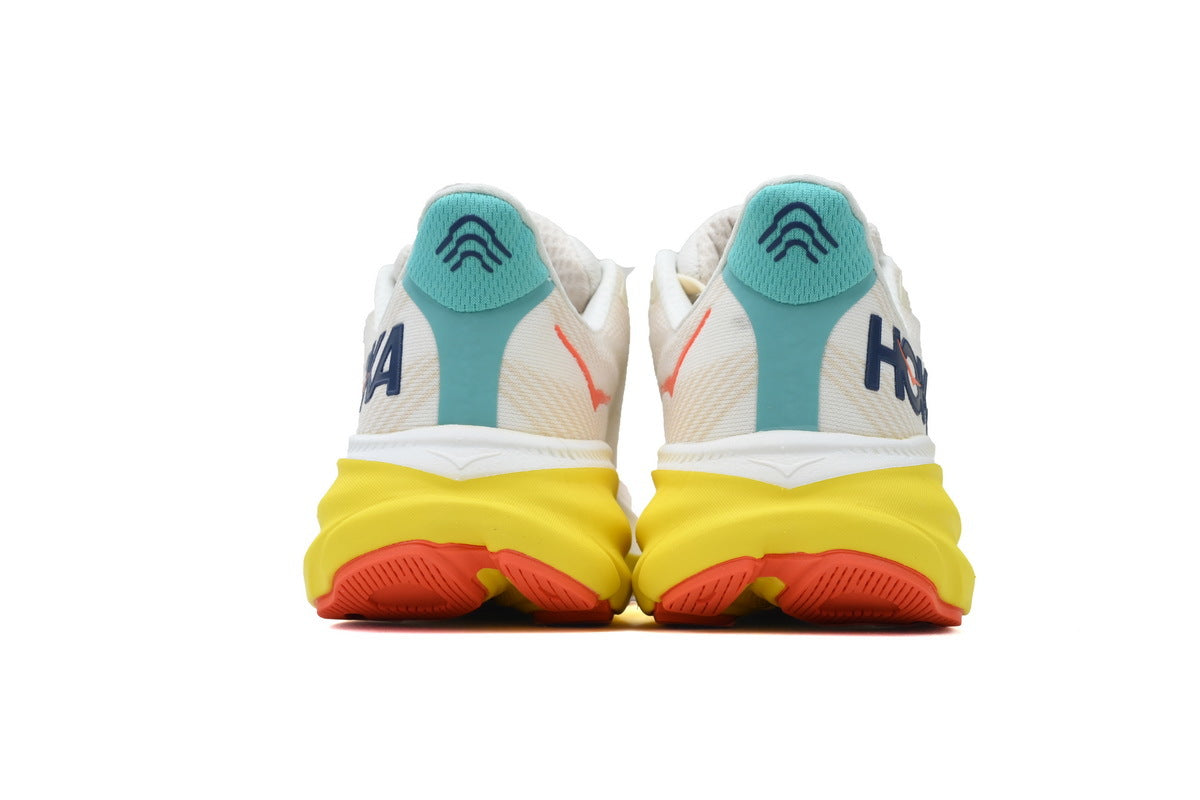 HOKA Clifton 9 'Eggnog Passion Fruit'