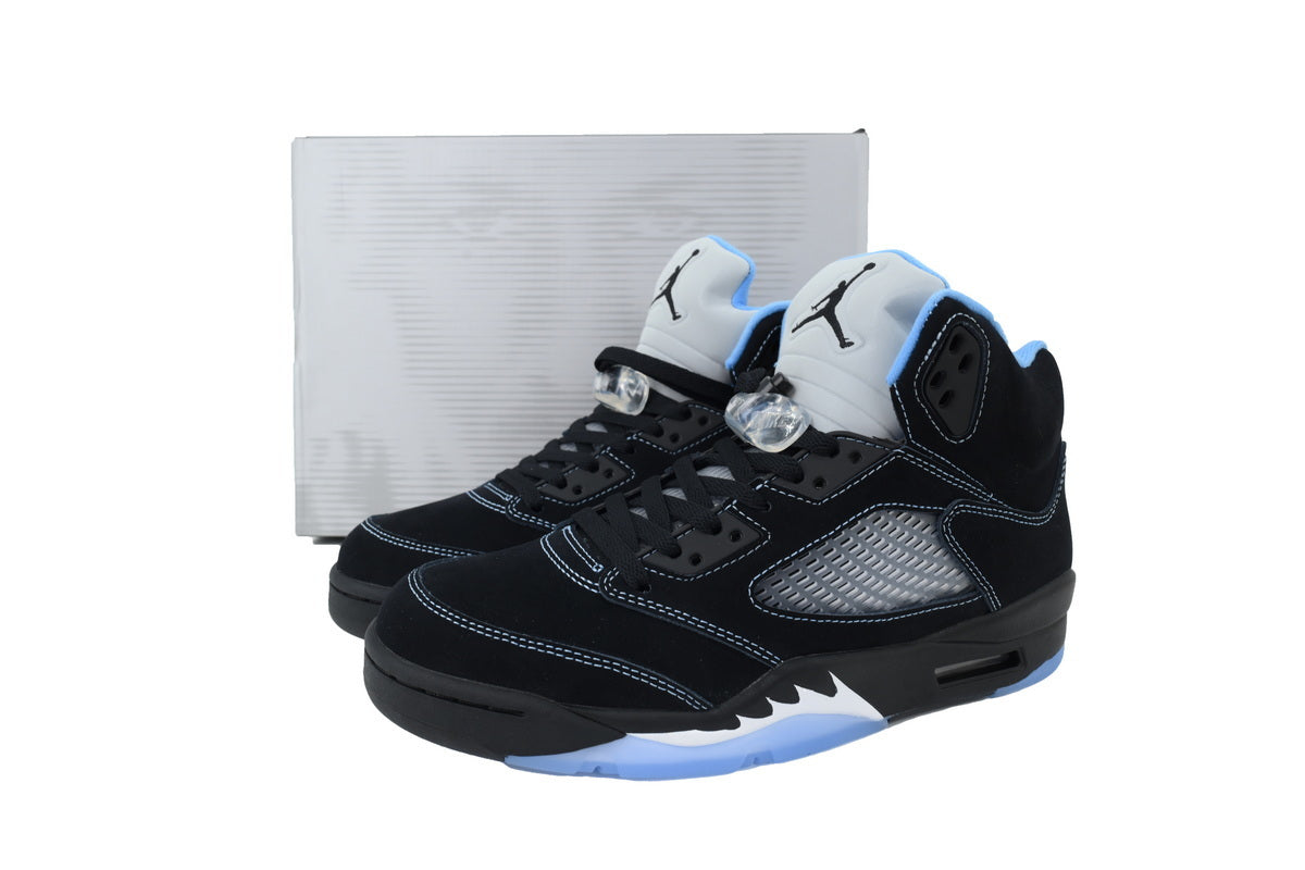 Air Jordan 5 Retro 'Black University Blue' 2026