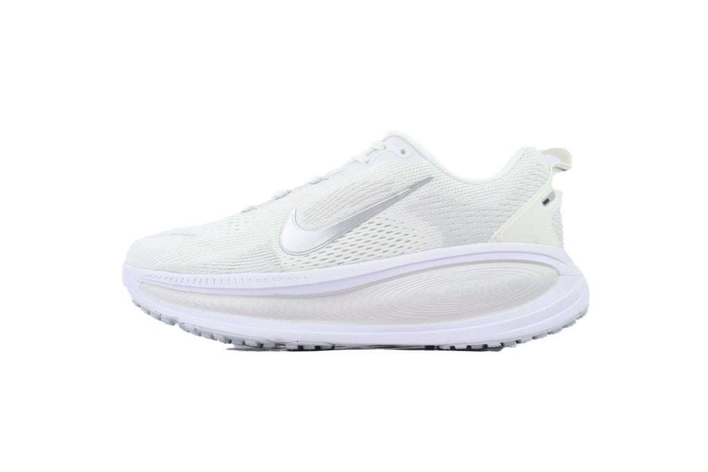 Nike Wmns Vomero 18 'White Photon Dust'