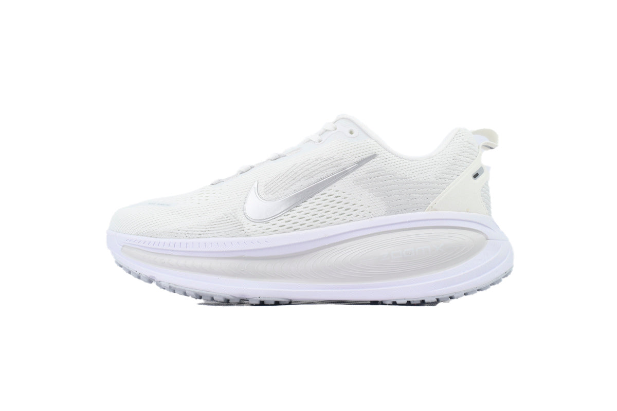 Nike Wmns Vomero 18 'White Photon Dust'