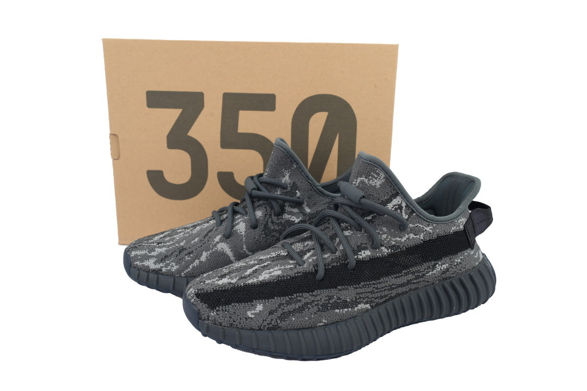 Adidas Yeezy Boost 350 V2 Dark Salt